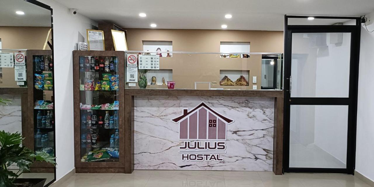 Julius Hostal, Desde Las 14 Horas Hasta 12 Del Mediodia Quito Esterno foto